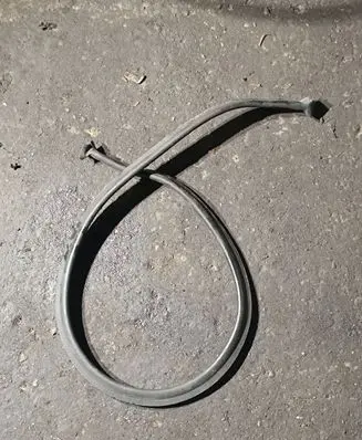 BMW X5 E53 Engine compartment rubber 8403228