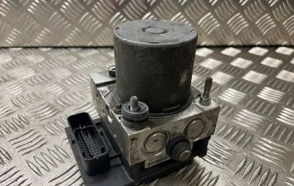 Audi A6 S6 C6 4F ABS Pump 4F0614517 4F0910517D001