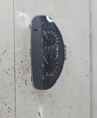 Mitsubishi Carisma Speedometer (instrument cluster) MR114266