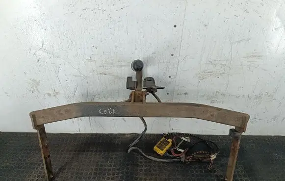 Volkswagen Touran I Tow bar 4567BRINK