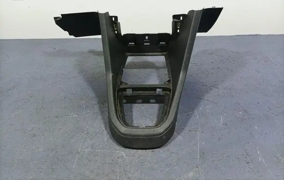 Volkswagen Caddy Other sill/pillar trim element 2K5863475C