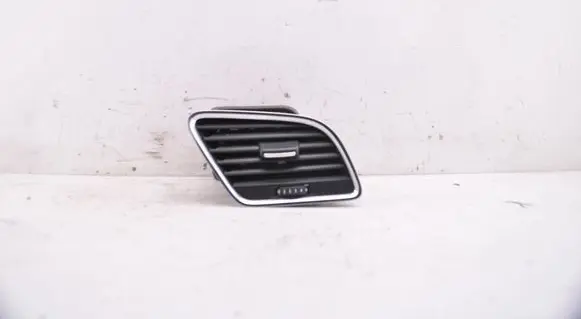 Audi Q3 8U Dashboard air vent grill cover trim 8U1820902C
