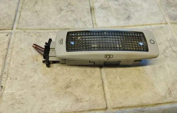 Volkswagen PASSAT B5.5 Rear seat light 3B0947291