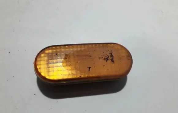 Volkswagen Polo III 6N 6N2 6NF Front fender indicator light 3a0949117a