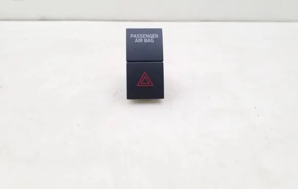 Skoda Superb B8 (3V) Hazard light switch 3V0953507
