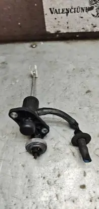 Audi A4 S4 B7 8E 8H Clutch master cylinder 8E1721401A