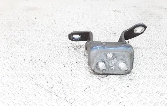 Toyota Corolla Verso E121 Rear door upper hinge