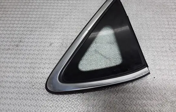 Mazda 6 Rear side window