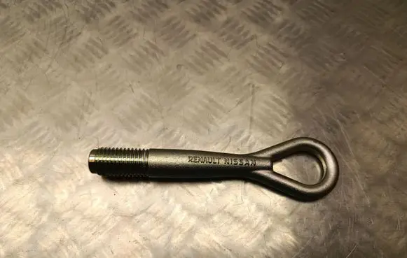 Renault Kadjar Towing hook eye 