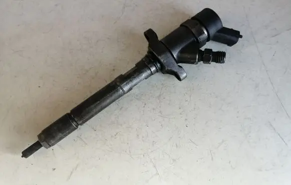Ford Focus Fuel injector 0445110188