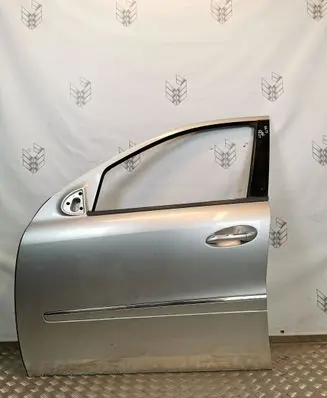 Mercedes-Benz GL X164 Front door