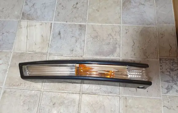 Volkswagen PASSAT B6 Front indicator light 3C0807718A