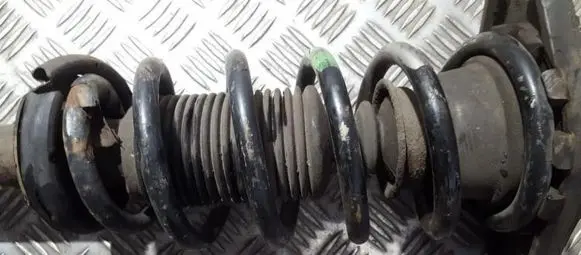 Nissan Primera Rear coil spring