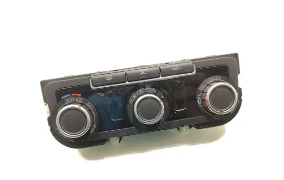 Volkswagen Golf VI Climate control unit 3C8907336H 5HB009751