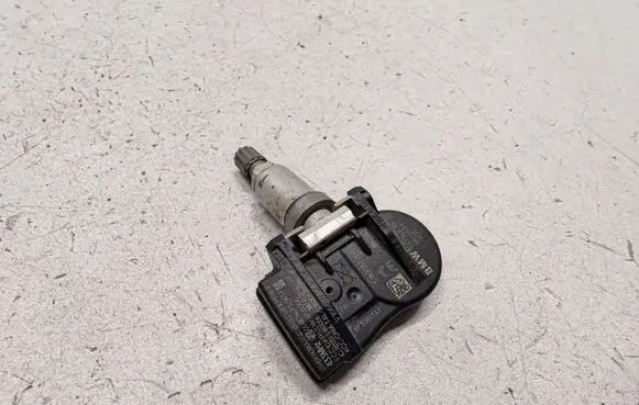 BMW 3 F30 F35 F31 Tire pressure sensor 6855539 36106855539 36106881891