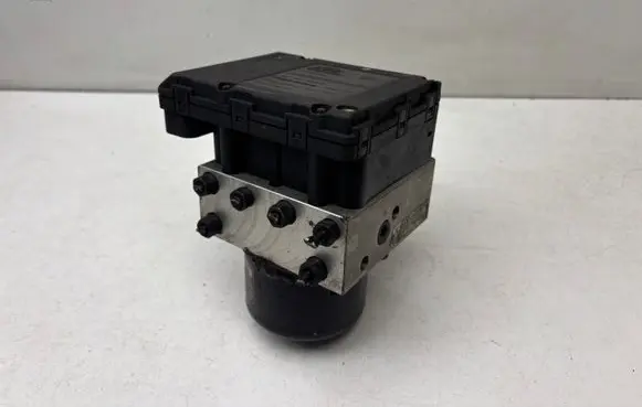 Audi A3 S3 8L ABS Pump 1J0907379G 1J0614117C