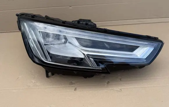 Audi A4 S4 B9 8W Headlight/headlamp 8W0941034