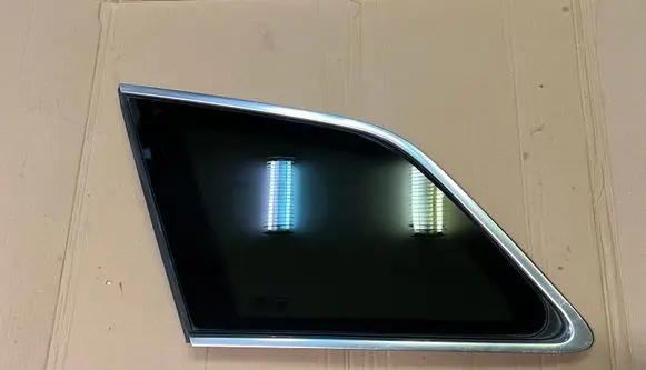 Audi Q7 4M Rear side window 40845297B