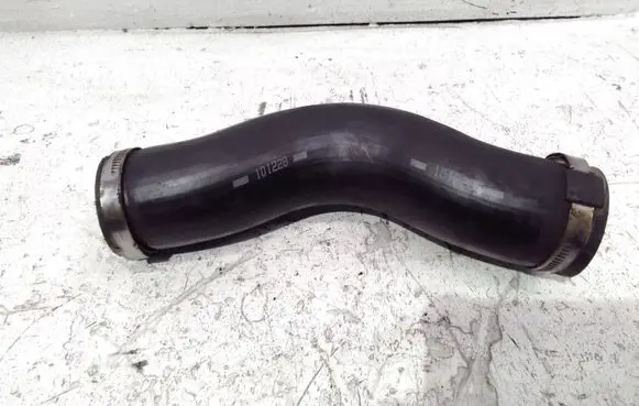 Hyundai Santa Fe Intercooler hose/pipe