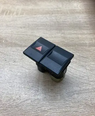 Ford Mondeo Mk III Hazard light switch 2S7T13A350DA