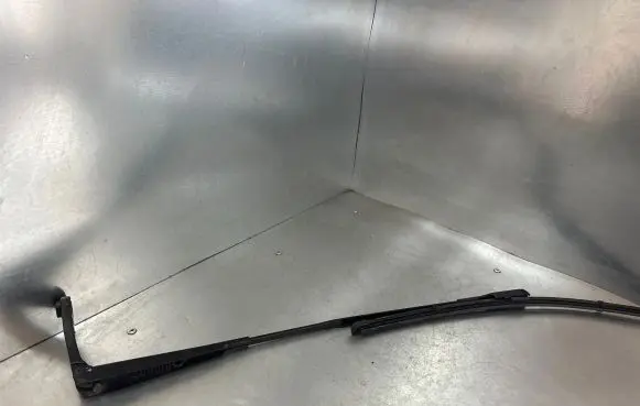 Audi A6 S6 C7 4G Front wiper blade arm 4G1955408B