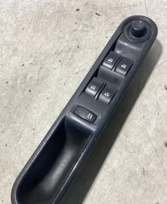 Renault Espace - Grand espace IV Electric window control switch 0012126