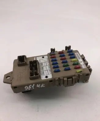 Subaru Forester SG Fuse module LB100603B