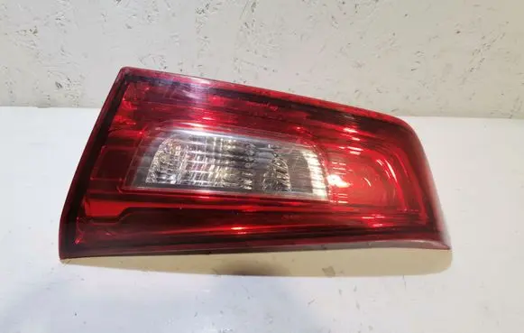 Mitsubishi ASX Tailgate rear/tail lights
