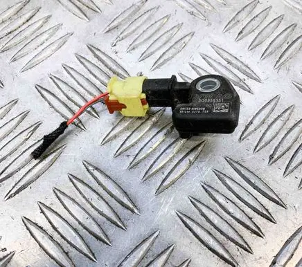 Volkswagen PASSAT B8 Airbag deployment crash/impact sensor 3Q0959351