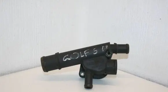 Volkswagen Golf V Engine coolant pipe/hose 038121132D