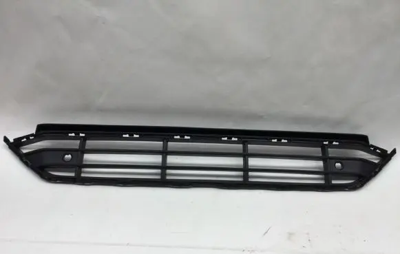 Volvo XC90 Front bumper lower grill 31663497