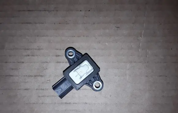 Jaguar XF Airbag deployment crash/impact sensor 9X2314C676AA 9X2314C676 7D3029A1