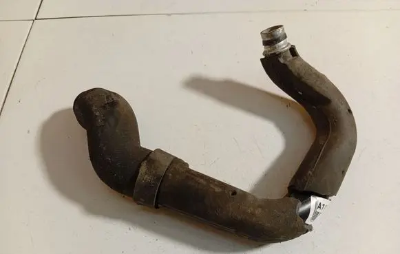 Volvo S60 Engine coolant pipe/hose 