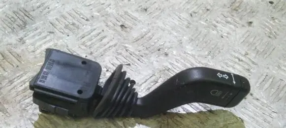 Opel Zafira A Indicator stalk 90560991