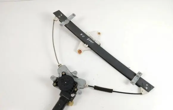 Hyundai Terracan Front door window regulator with motor