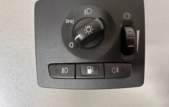 Volvo V50 Light switch 30739299 08W52T