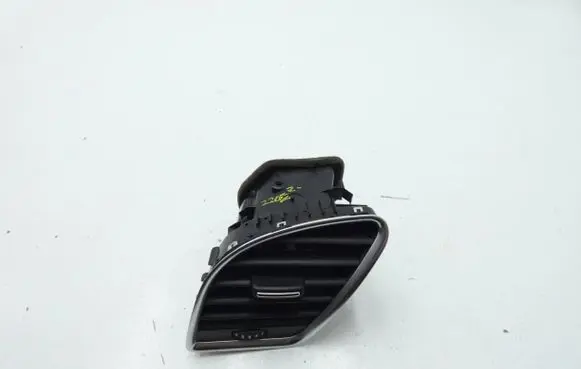 Audi A5 Sportback 8TA Dashboard side air vent grill/cover trim 8T2820901B