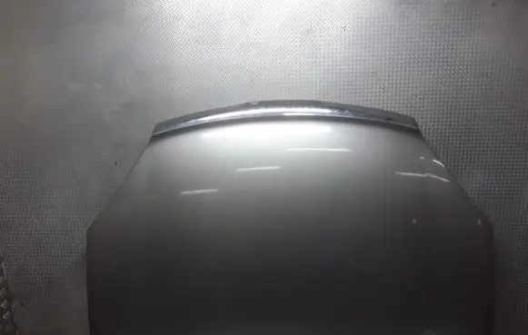 Nissan Prairie Engine bonnet/hood