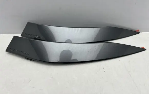 Nissan Qashqai J12 Side skirt rear trim 624146UA