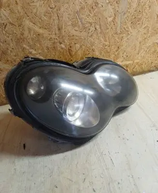 Mercedes-Benz C W203 Headlight/headlamp