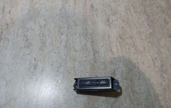 Nissan Leaf II (ZE1) Other switches/knobs/shifts 5TA0A