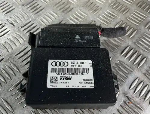 Audi A5 8T 8F Hand brake control module 8K0907801H 8K0907801