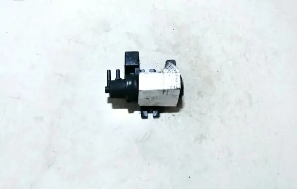 BMW X3 E83 Turbo solenoid valve 70057900 7796634