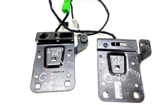 Volvo C70 Convertible roof lock/latch 30787577 30787578