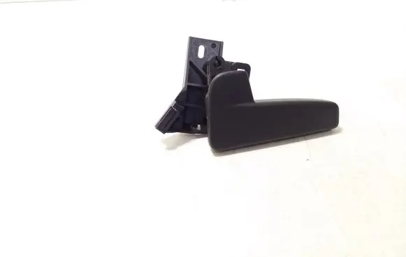 Engine bonnet (hood) release handle