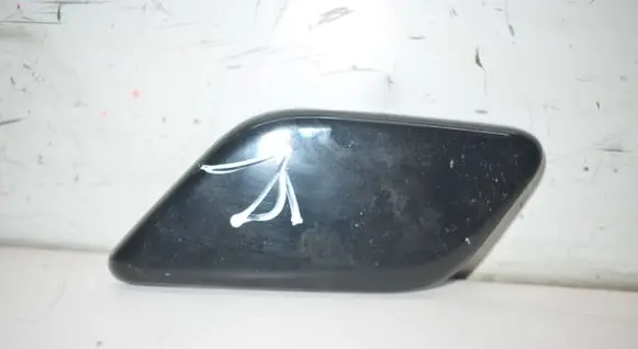 Volkswagen Tiguan Headlight washer spray nozzle cap/cover 5N0955109