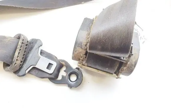 Renault Trafic II (X83) Front seatbelt a508741ac36