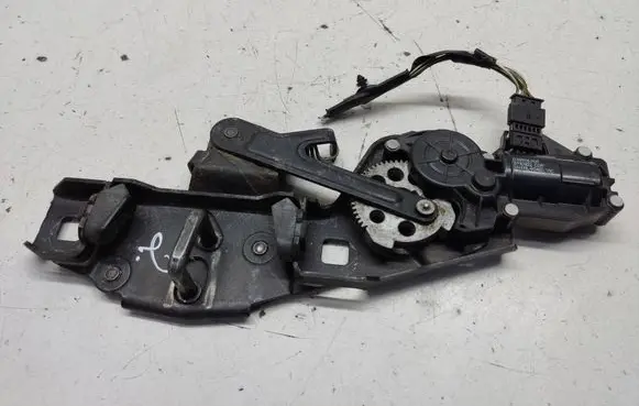 Ford Focus Rear lock motor SN411L404B12AC 9410102 038B161107