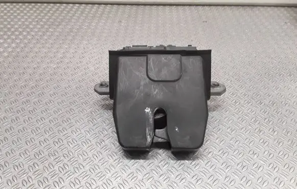 Volvo V50 Tailgate/trunk/boot lock/catch/latch 30799474
