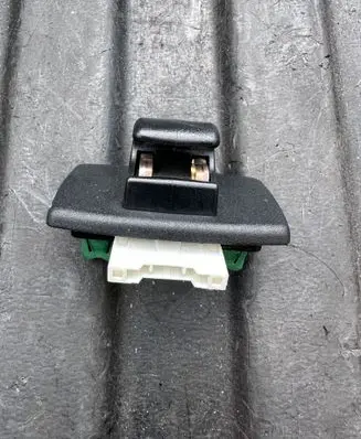 Sun visor clip/hook/bracket